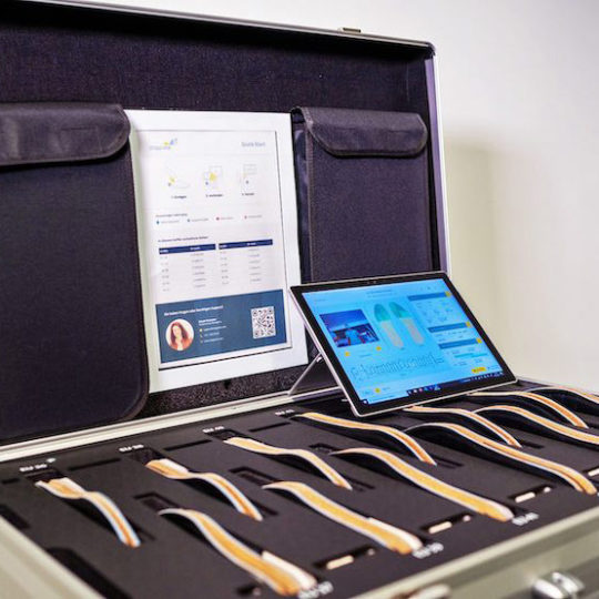 Produktpaket STAPPONE Medical STAPPONE Medical product package suitcase with 12 sensor soles