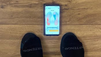 Insoles for Self-Training in Scoliosis